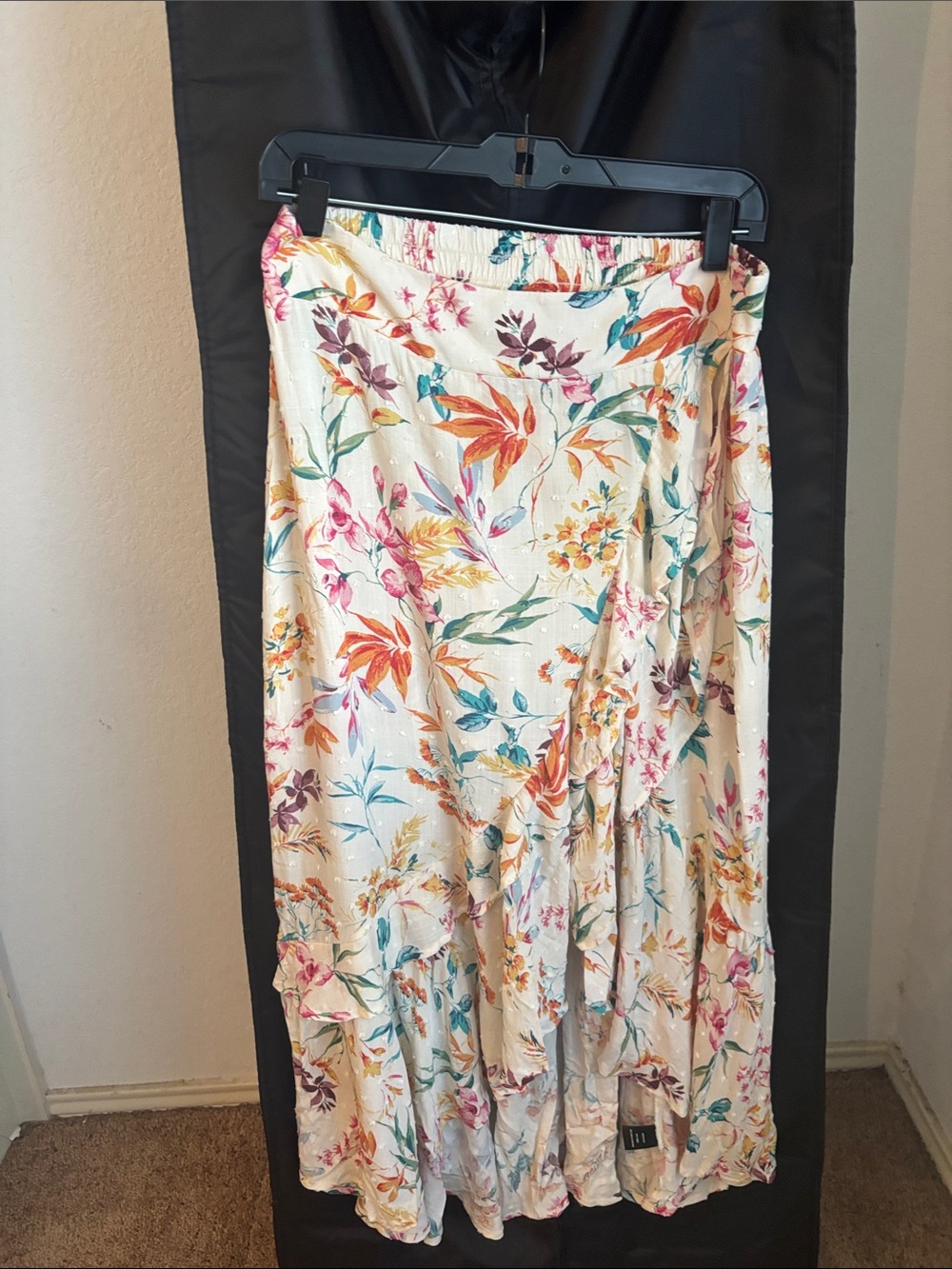 torrid Cream Floral High-Low Ruffle Skirt